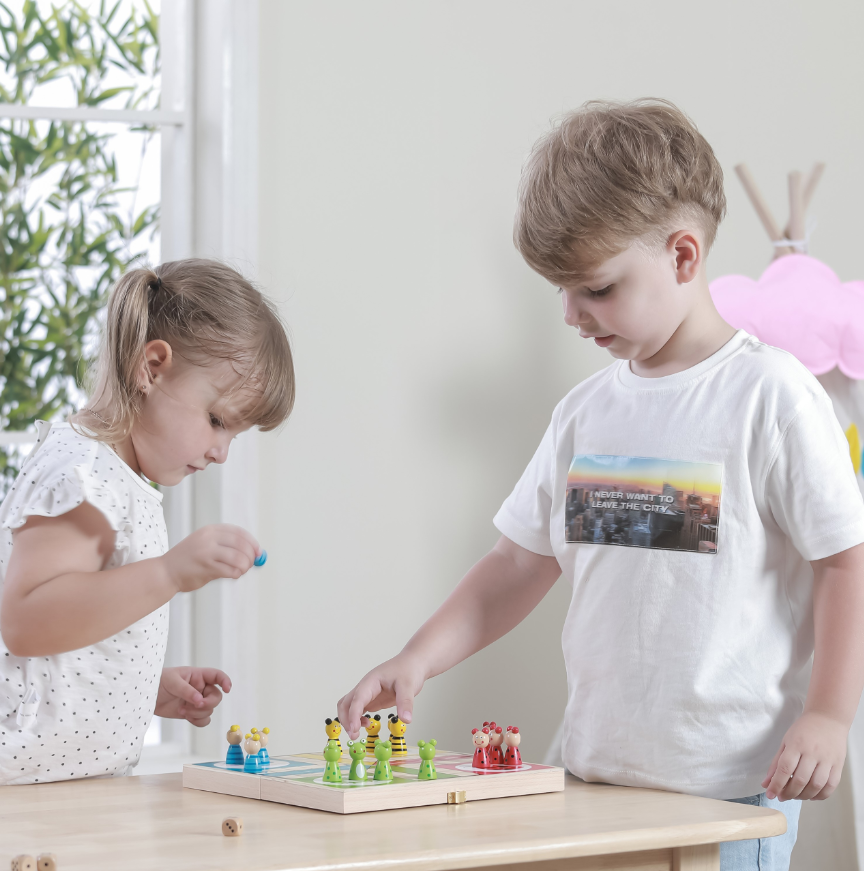 VIGA Drewniana Gra Ludo Chińczyk – Tradycja i Zabawa dla Całej Rodziny! - obrazek 3