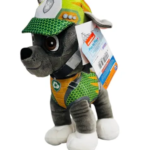 "Przytul swoją ulubioną bohaterkę! Skye z Psiego Patrolu Dino Rescue – 27 cm przygody!"